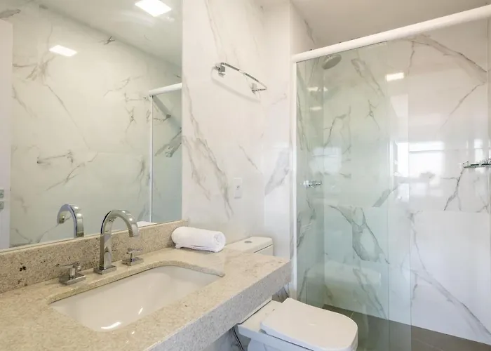 Liv - 1403 Apartamento